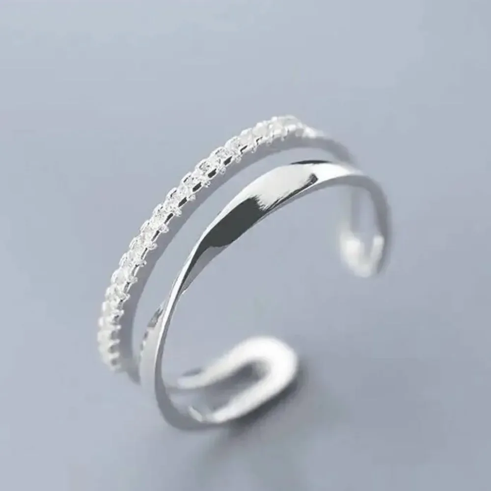 The Twist and Bling Duo Ring in 925 silver